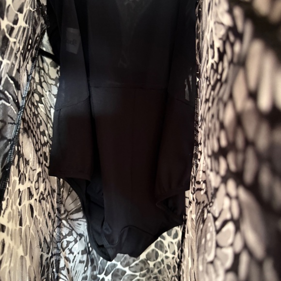 Longitude Women Black and Gray 1 Piece Swimsuit SZ 18W Tall - Picture 7 of 8